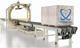 Strech Wrapping Machines online Robot Wrapper with Conveyor 